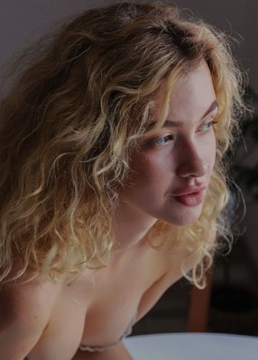 Проститутка Мария