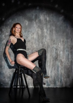 Проститутка Николь