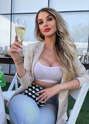 Проститутка Евгения