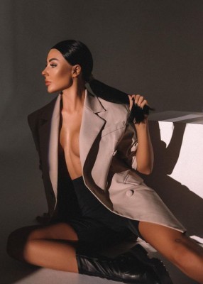 Проститутка Владлена