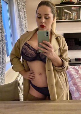 Проститутка Лора