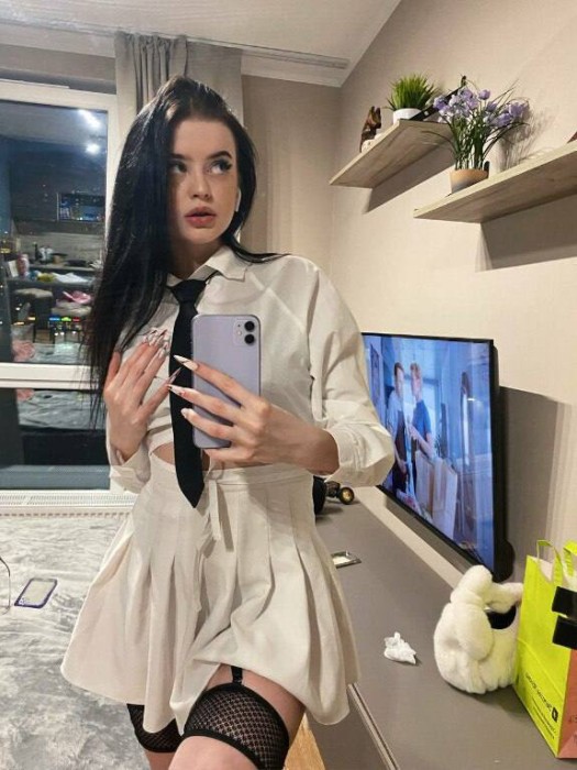 Алина